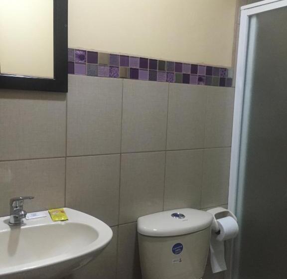 پانسیون Hostal Y Complejo Recreacional La Playita De Monse