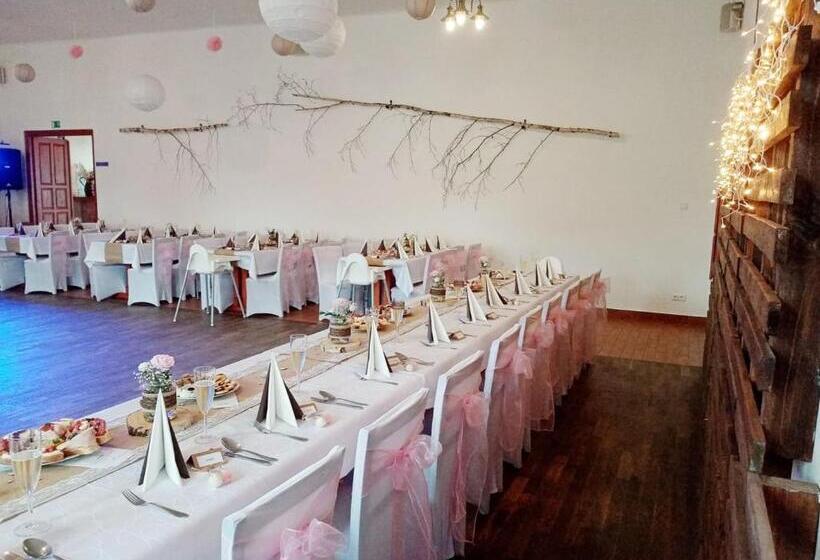 פנסיון Penzion Pivovar Podlesí