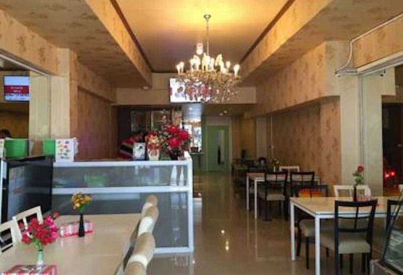 پانسیون Sandee Room