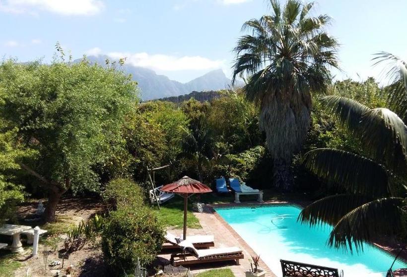 פנסיון Constantia Lazy River
