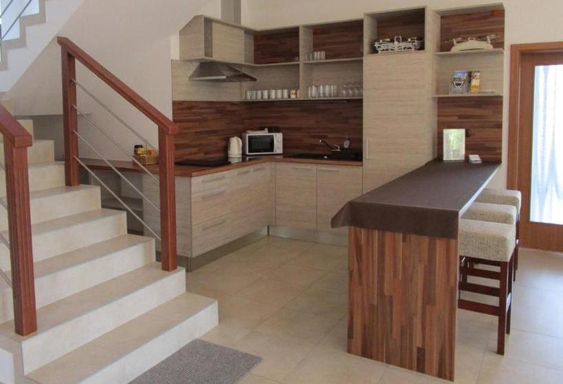 پانسیون Penzion Alma