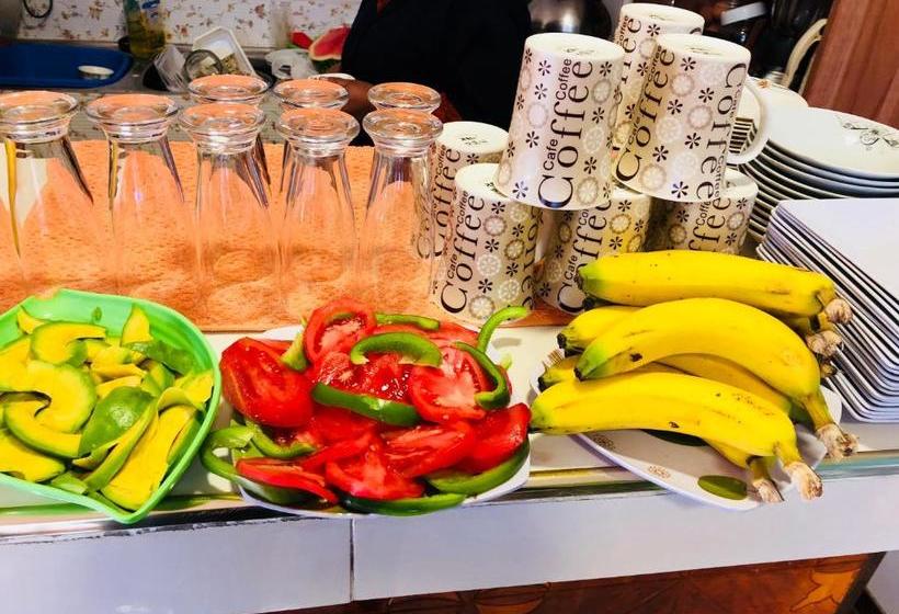 پانسیون Hostal Iskanwaya