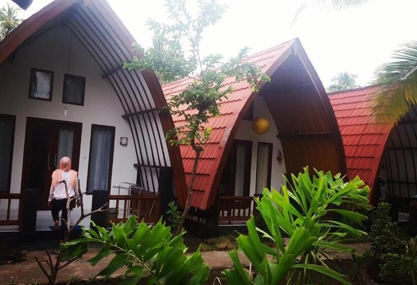 هاستل Gili Air Santay 2