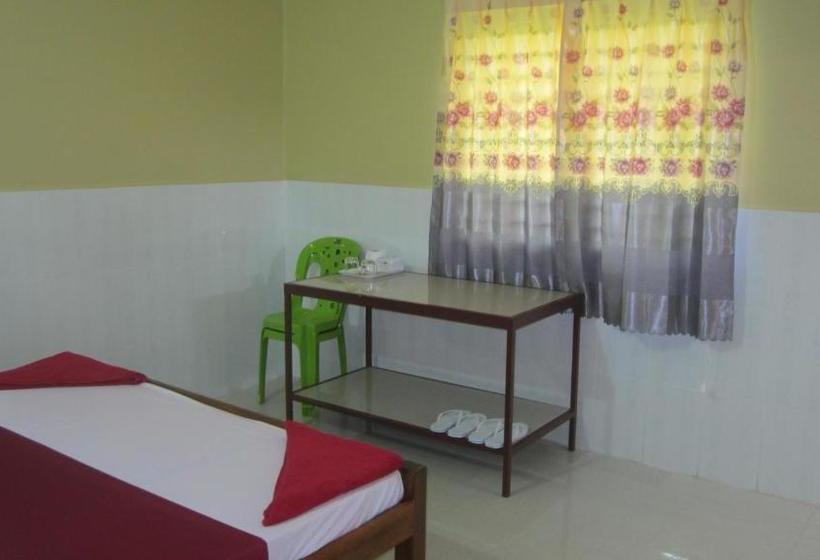 הוסטל Phalla Riverside