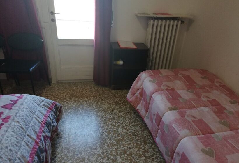 هتل Venice Park House