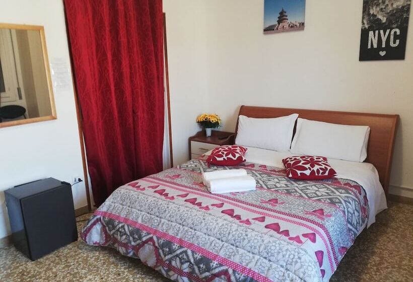 هتل Venice Park House