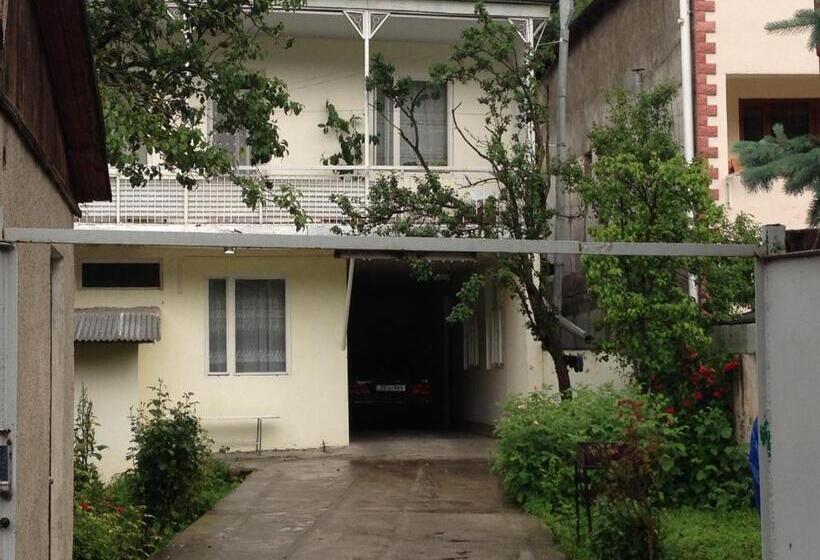 پانسیون Gokor B&b
