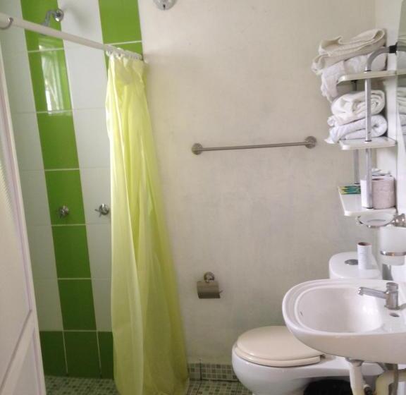 بنسيون Hostal Makea Pachuca