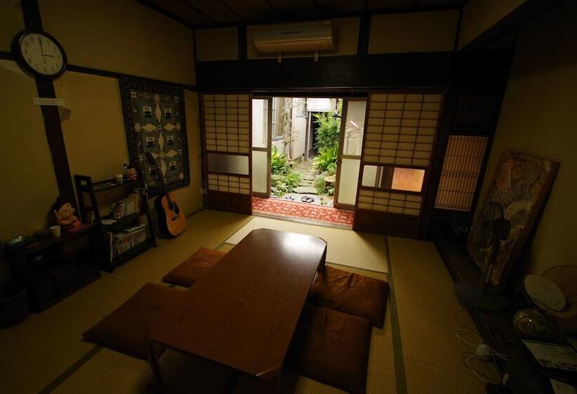 بنسيون Kaiho Guesthouse Katsuzo   Hostel