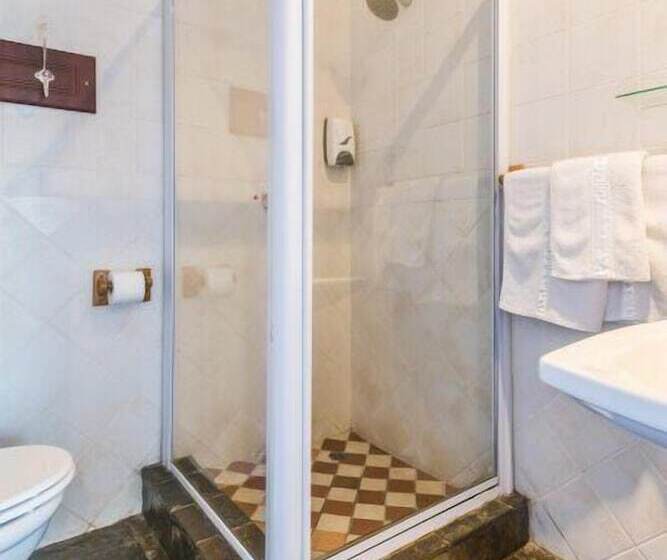 پانسیون Lost Trail Bed And Breakfast