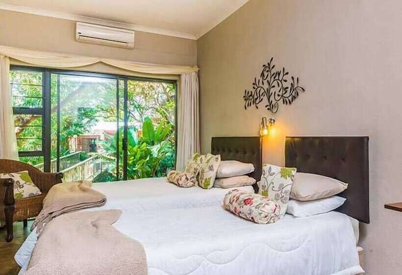 پانسیون Lost Trail Bed And Breakfast