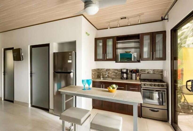 Tico Tico Villas   Adult Only