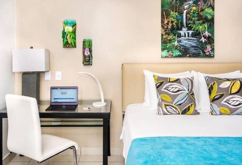 Tico Tico Villas   Adult Only