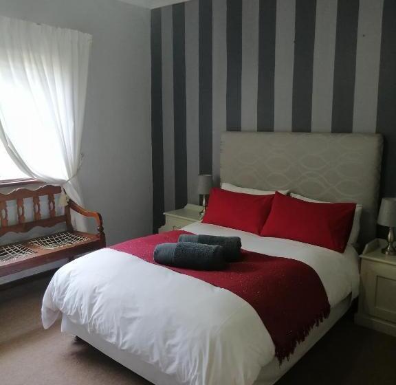 פנסיון Aviento Guesthouse