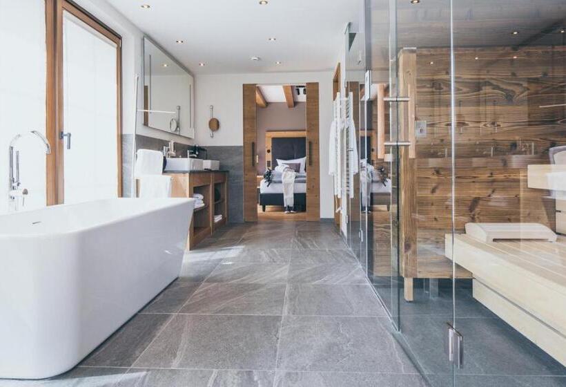 Pur Suites & Chalets