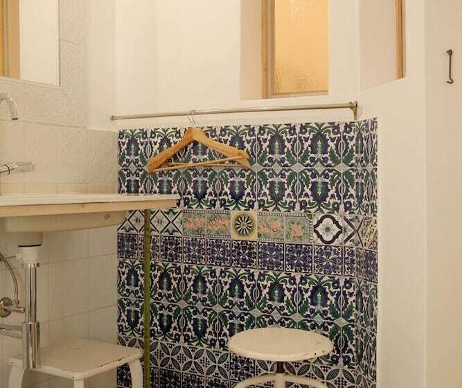 پانسیون Boutique Hotel Guesthouse Le Locle