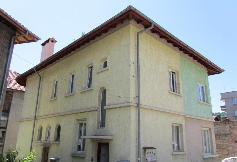 پانسیون Guest House Dobrudzha