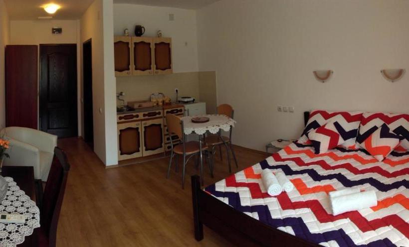 پانسیون Apartmani Vila Jelena Arandjelovac