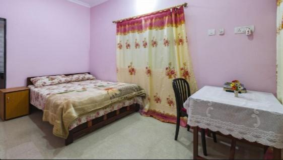 پانسیون Madrid Home 2 Min Walk To Beach