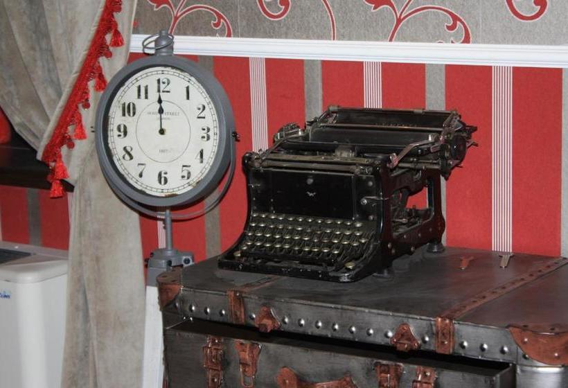 بنسيون Castelul Stirbey