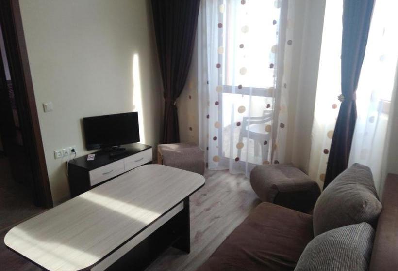 پانسیون Family Hotel Relaxa