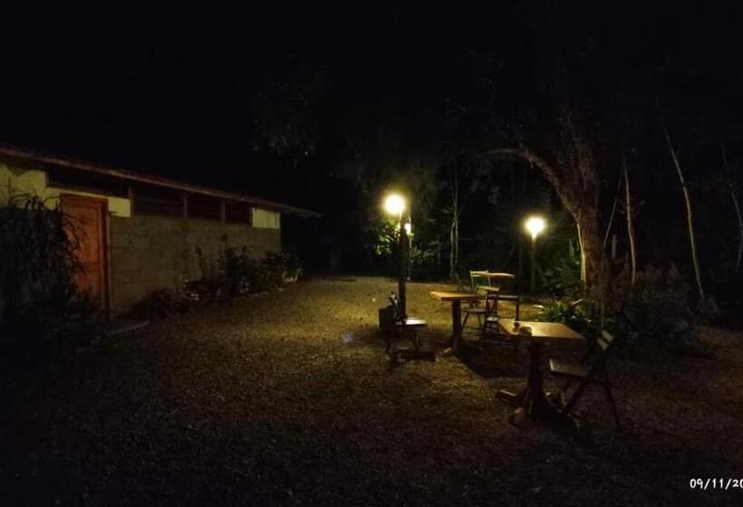 بنسيون Hostal Los Peñones