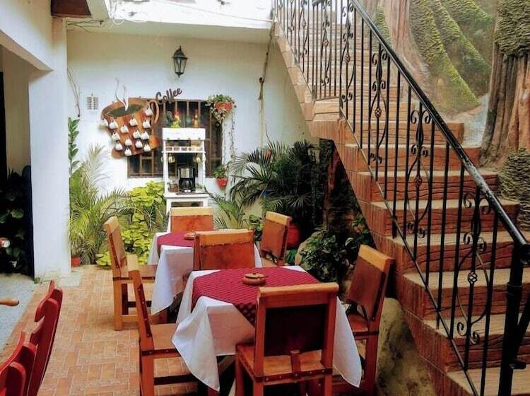 پانسیون Hostal Solsticio Guajiro