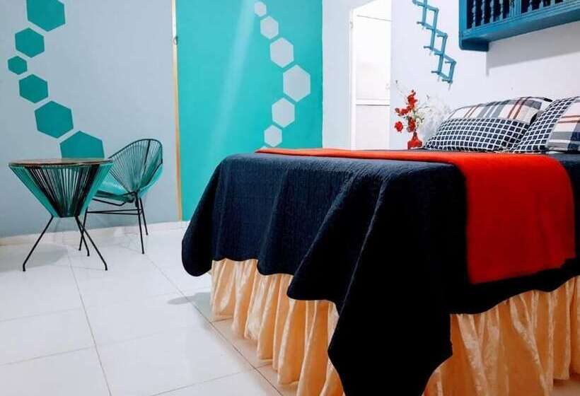 پانسیون Hostal Solsticio Guajiro