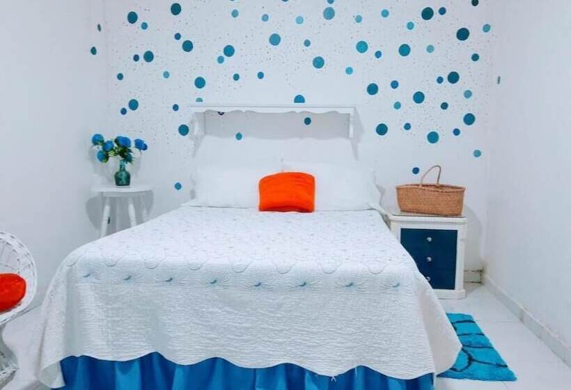 پانسیون Hostal Solsticio Guajiro
