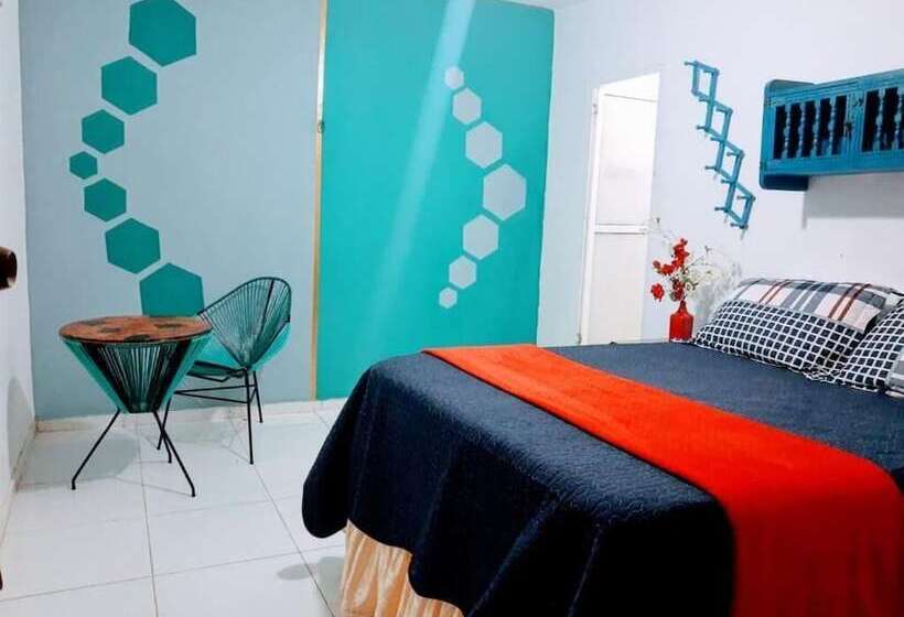 پانسیون Hostal Solsticio Guajiro