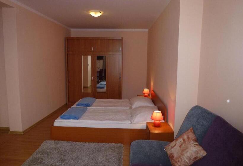 پانسیون Penzion Zelený Dvor