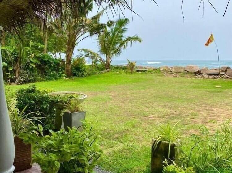 پانسیون Together Beach House