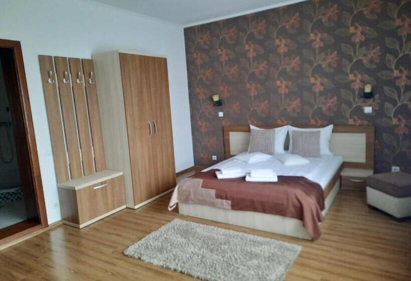 پانسیون Villa Prestige