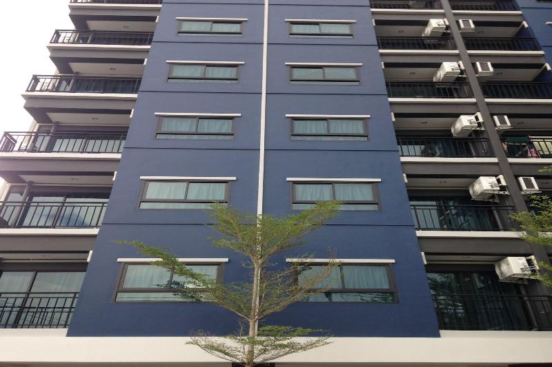 هاستل Ploen Ploen Residence
