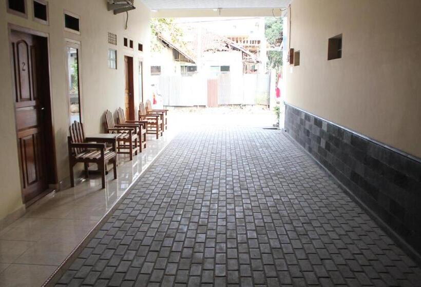 膳宿费 De Ibeel Guesthouse