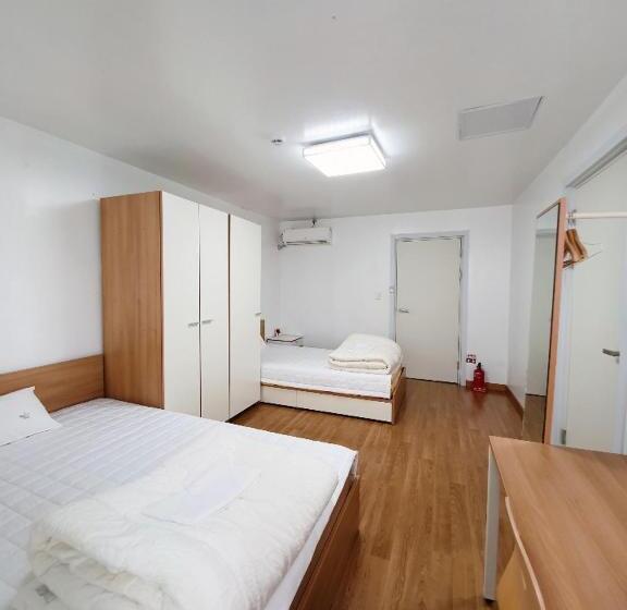 פנסיון Byulbam Guesthouse