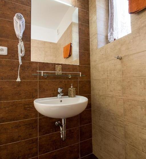 پانسیون Penzion Admirál