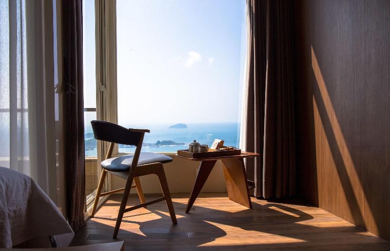 پانسیون Something Easy Inn