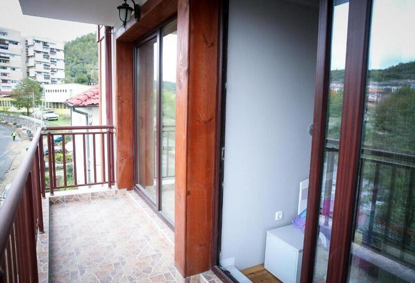 פנסיון Stanchevata Kashta