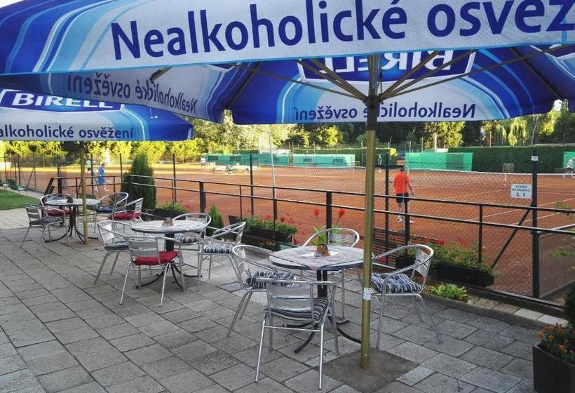 پانسیون Penzion Tenis