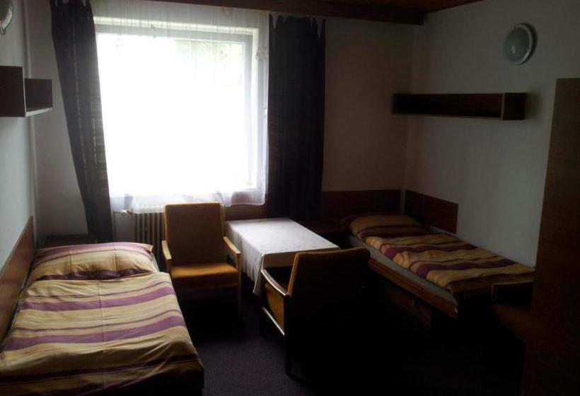 پانسیون Penzion Tenis