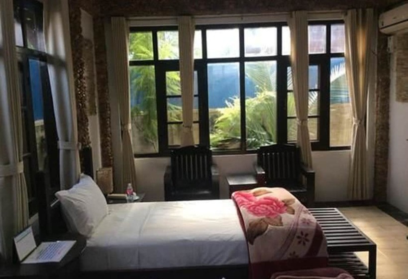 هاستل Aquarius Inn Inle Lake