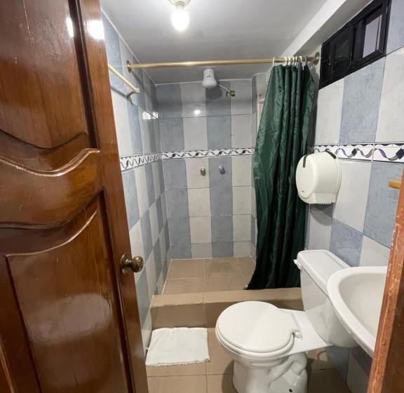 پانسیون Casa De Huespedes Darling