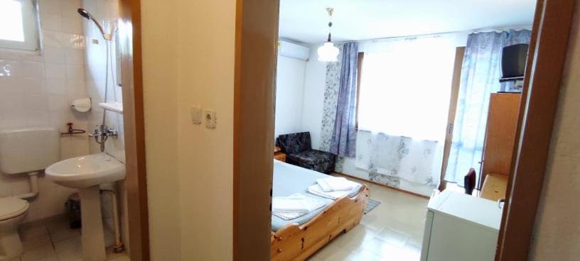 پانسیون Guest House Orfey