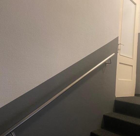 پانسیون Hostel Villa Viva