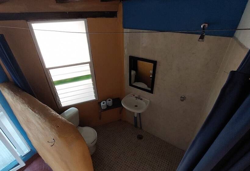 Tower Bridge Hostel