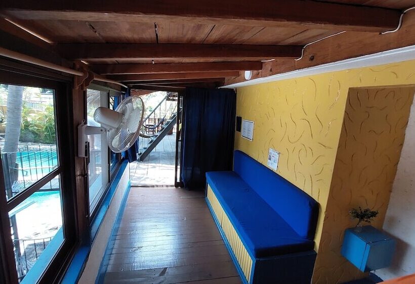 Tower Bridge Hostel