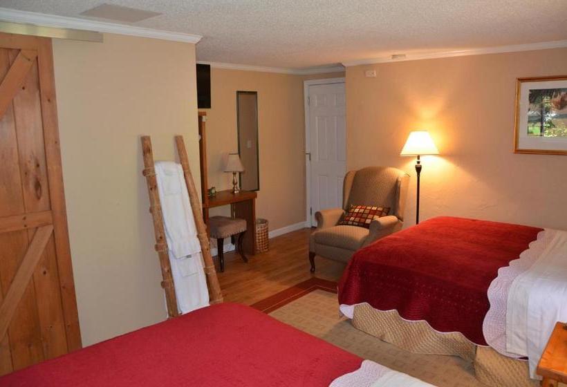 הוסטל Cornwall Inn