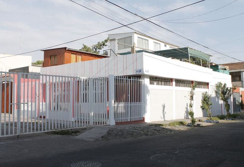 ユースホステル La Casa De Chamo