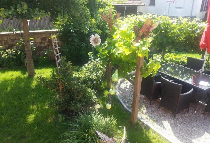 هاستل Rebenlandhof